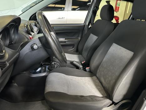 FORD Fiesta Hatch 1.6 4P FLEX, Foto 7