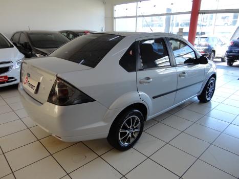 FORD Fiesta Hatch 1.6 4P ROCAM FLEX, Foto 8