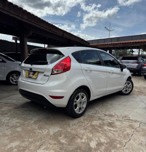 FORD Fiesta Hatch 1.6 4P SE FLEX, Foto 6