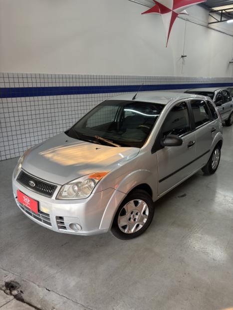 FORD Fiesta Hatch 1.6 4P CLASS FLEX, Foto 1
