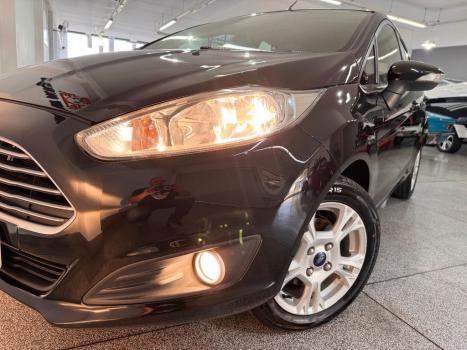 FORD Fiesta Hatch 1.5 16V 4P S FLEX, Foto 20