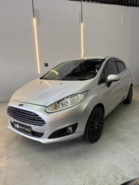 FORD Fiesta Hatch 1.6 16V 4P TITANIUM FLEX, Foto 1