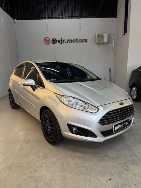 FORD Fiesta Hatch 1.6 16V 4P TITANIUM FLEX, Foto 3