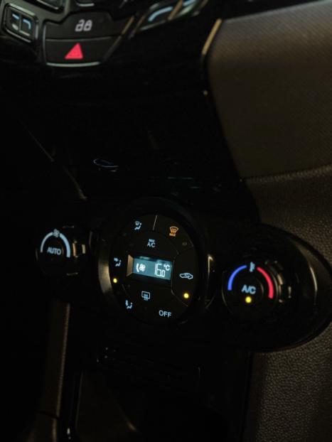 FORD Fiesta Hatch 1.6 16V 4P TITANIUM FLEX, Foto 16