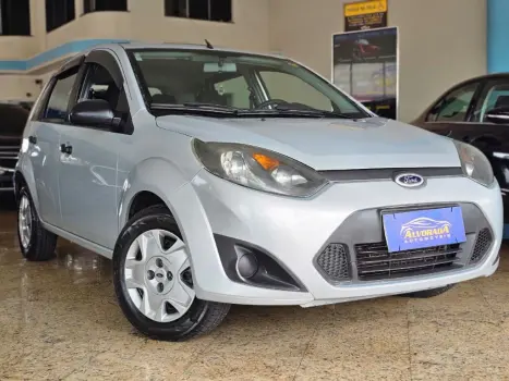 FORD Fiesta Hatch 1.6, Foto 2