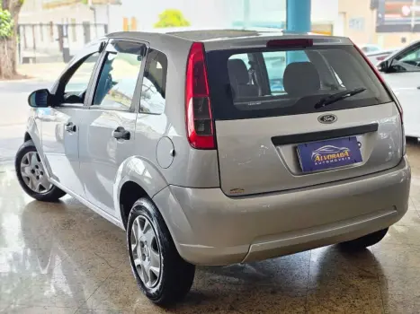 FORD Fiesta Hatch 1.6, Foto 4