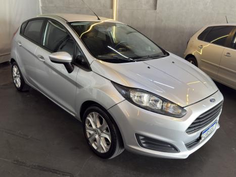 FORD Fiesta Hatch 1.5 16V 4P S FLEX, Foto 2