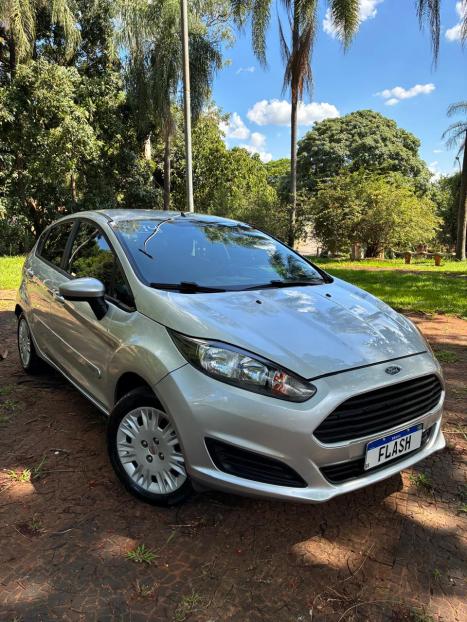 FORD Fiesta Hatch 1.5 16V 4P S FLEX, Foto 5