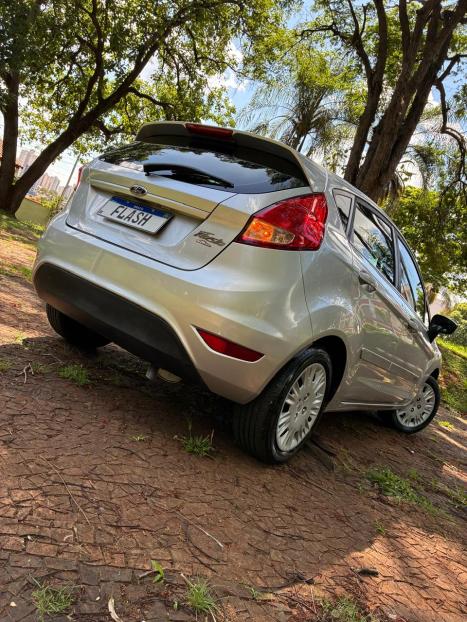 FORD Fiesta Hatch 1.5 16V 4P S FLEX, Foto 7