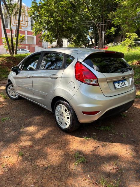 FORD Fiesta Hatch 1.5 16V 4P S FLEX, Foto 10