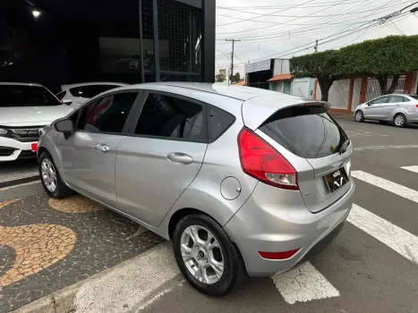 FORD Fiesta Hatch 1.6 16V 4P SE FLEX, Foto 4