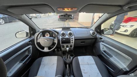 FORD Fiesta Hatch 1.6 CLASS, Foto 6