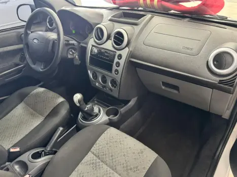 FORD Fiesta Hatch 1.0 4P SE FLEX, Foto 9