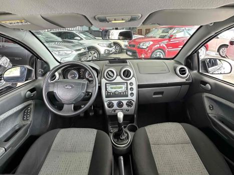 FORD Fiesta Hatch 1.6 4P ROCAM FLEX, Foto 12