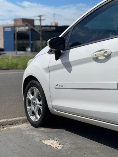 FORD Fiesta Hatch 1.5 16V 4P SE FLEX, Foto 8