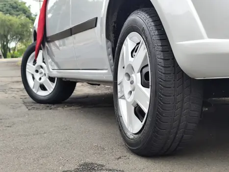 FORD Fiesta Hatch 1.0 4P FLEX, Foto 5