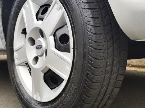 FORD Fiesta Hatch 1.0 4P FLEX, Foto 18
