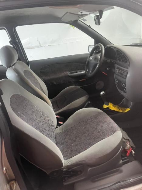 FORD Fiesta Hatch 1.0 GL , Foto 4
