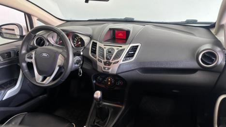 FORD Fiesta Hatch 1.6 4P SE FLEX, Foto 9