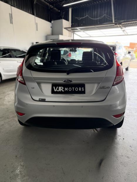 FORD Fiesta Hatch 1.6 16V 4P SE FLEX, Foto 5