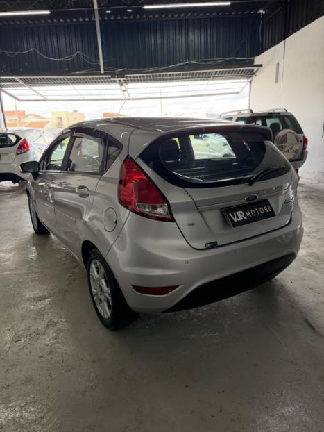 FORD Fiesta Hatch 1.6 16V 4P SE FLEX, Foto 6