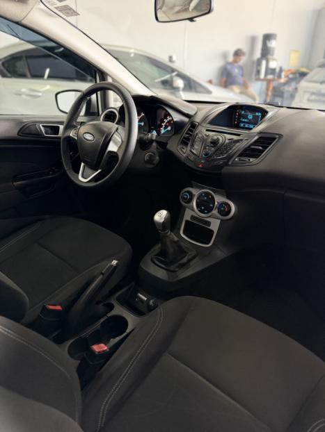 FORD Fiesta Hatch 1.6 16V 4P SE FLEX, Foto 12