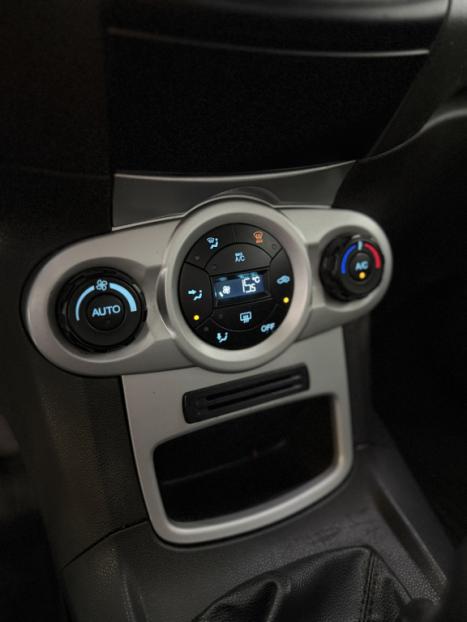 FORD Fiesta Hatch 1.6 16V 4P SE FLEX, Foto 14