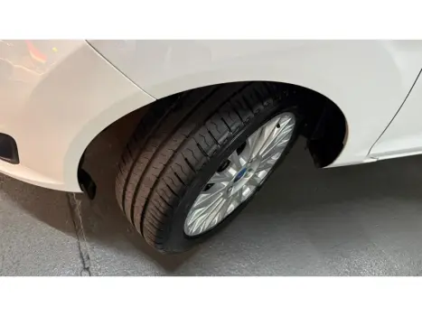 FORD Fiesta Hatch 1.6 4P TITANIUM FLEX AUTOM�TICO, Foto 11