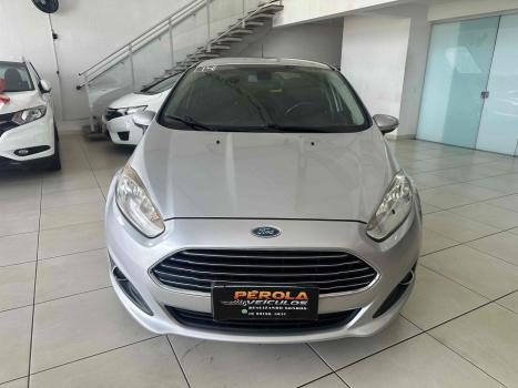 FORD Fiesta Hatch 1.6 4P FLEX TITANIUM POWERSHIFT AUTOM�TICO, Foto 3