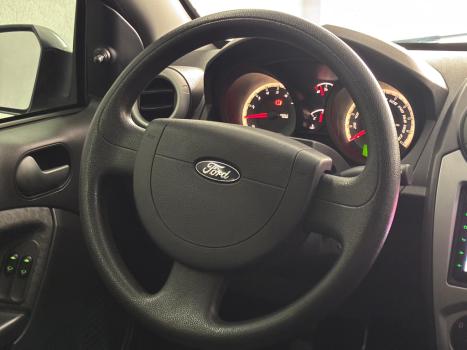 FORD Fiesta Hatch 1.0 CLASS, Foto 11