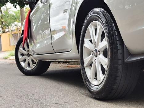 FORD Fiesta Hatch 1.6 4P ROCAM FLEX, Foto 5