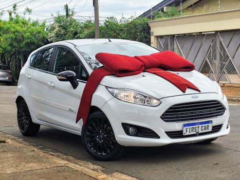 FORD Fiesta Hatch 1.6 4P TITANIUM FLEX, Foto 4