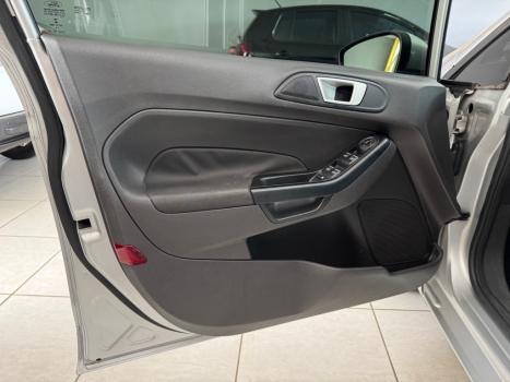 FORD Fiesta Hatch 1.6 16V 4P SEL FLEX, Foto 8