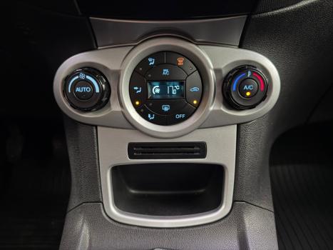 FORD Fiesta Hatch 1.6 16V 4P SEL FLEX, Foto 13