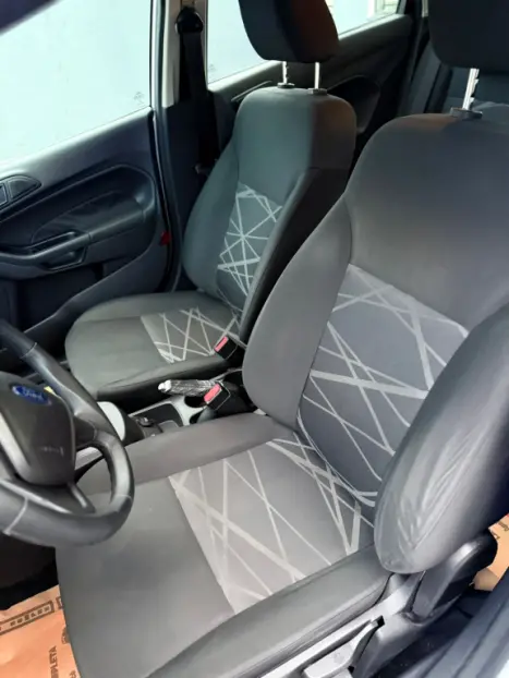 FORD Fiesta Hatch 1.5 16V 4P S FLEX, Foto 6