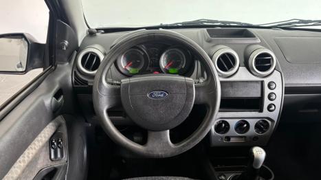 FORD Fiesta Hatch 1.6 4P FLEX, Foto 8