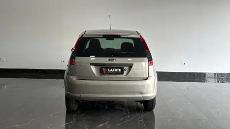 FORD Fiesta Hatch 1.0 4P FLEX, Foto 5