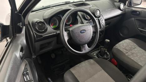 FORD Fiesta Hatch 1.0 4P FLEX, Foto 8