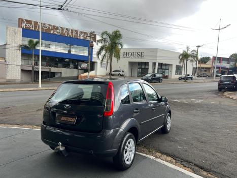 FORD Fiesta Hatch 1.6, Foto 4