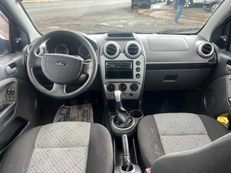 FORD Fiesta Hatch 1.6, Foto 6
