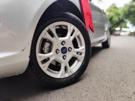 FORD Fiesta Hatch 1.6 16V 4P SE FLEX, Foto 13