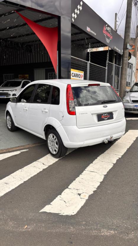 FORD Fiesta Hatch 1.6 4P SE FLEX, Foto 6