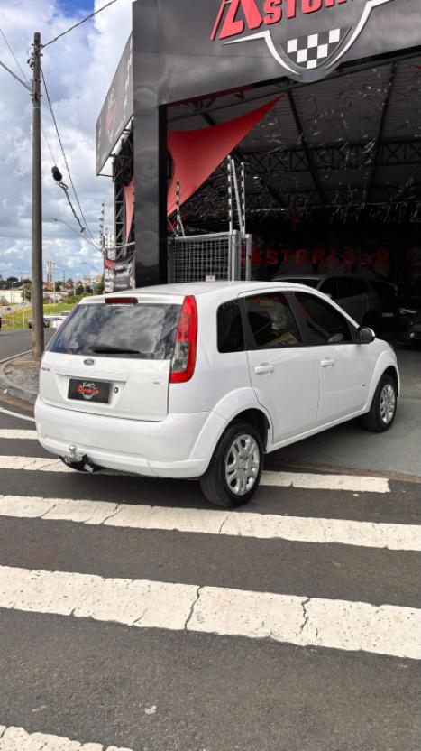 FORD Fiesta Hatch 1.6 4P SE FLEX, Foto 4