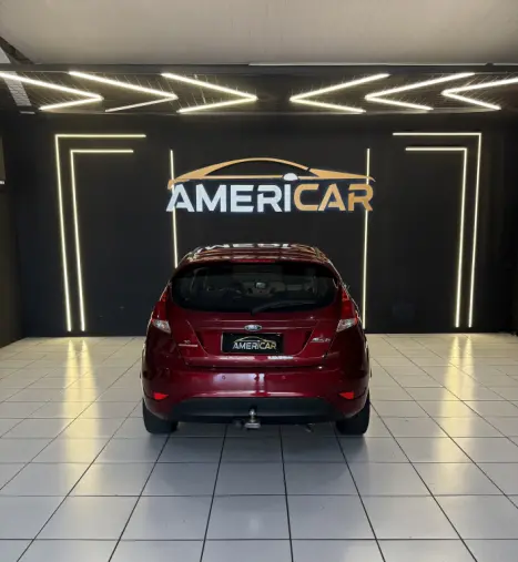 FORD Fiesta Hatch 1.6 16V 4P FLEX TITANIUM POWERSHIFT AUTOM�TICO, Foto 3