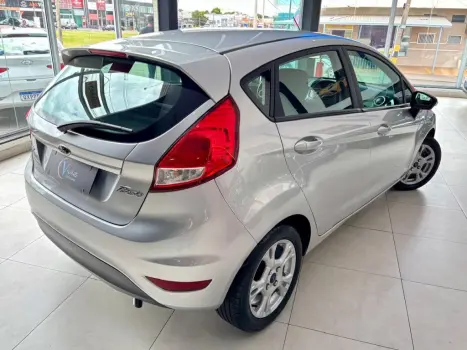 FORD Fiesta Hatch 1.6 16V 4P SE FLEX, Foto 4