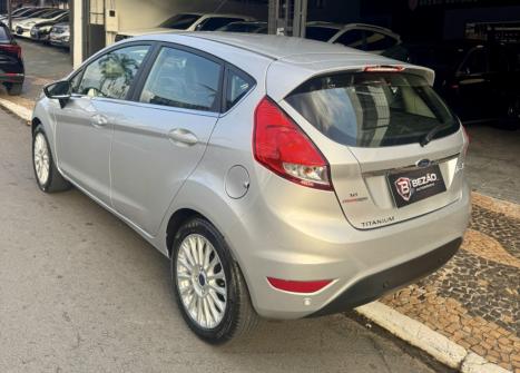 FORD Fiesta Hatch 1.6 16V 4P FLEX TITANIUM POWERSHIFT AUTOM�TICO, Foto 4