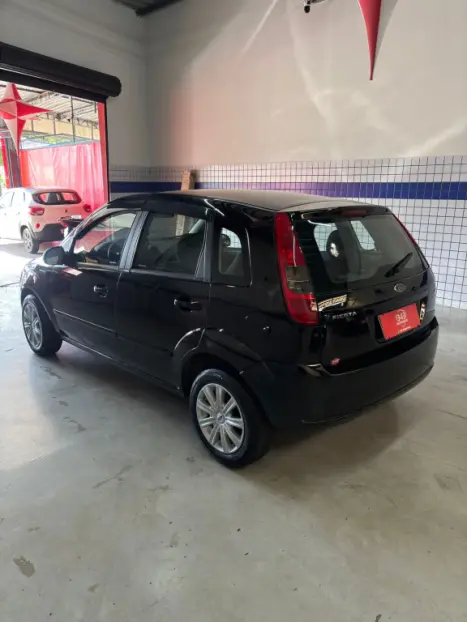 FORD Fiesta Hatch 1.6 4P CLASS FLEX, Foto 6