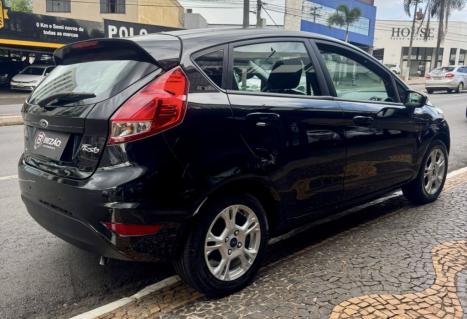 FORD Fiesta Hatch 1.6 16V 4P SE FLEX, Foto 5