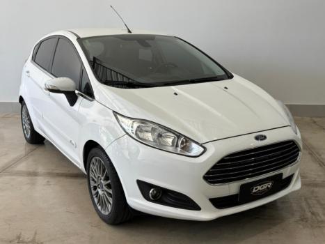 FORD Fiesta Hatch 1.6 16V 4P TITANIUM FLEX, Foto 2