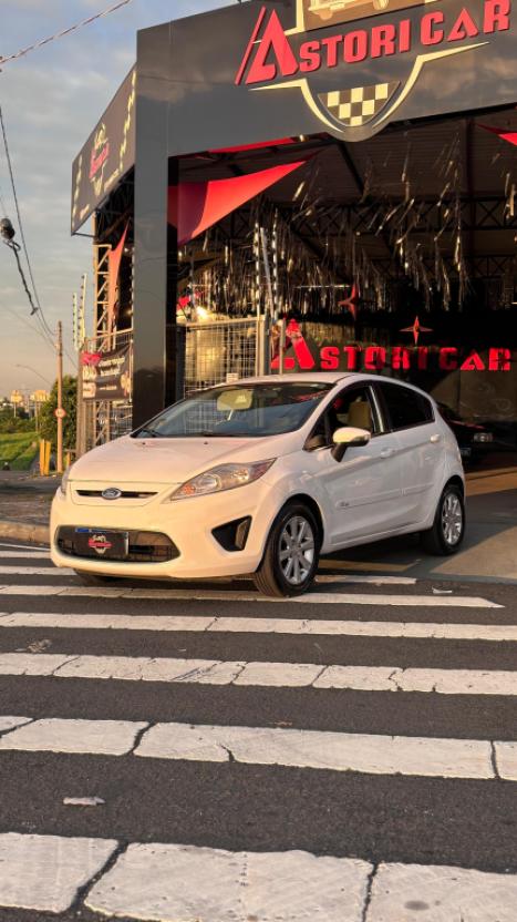 FORD Fiesta Hatch 1.6 16V 4P SE FLEX, Foto 1